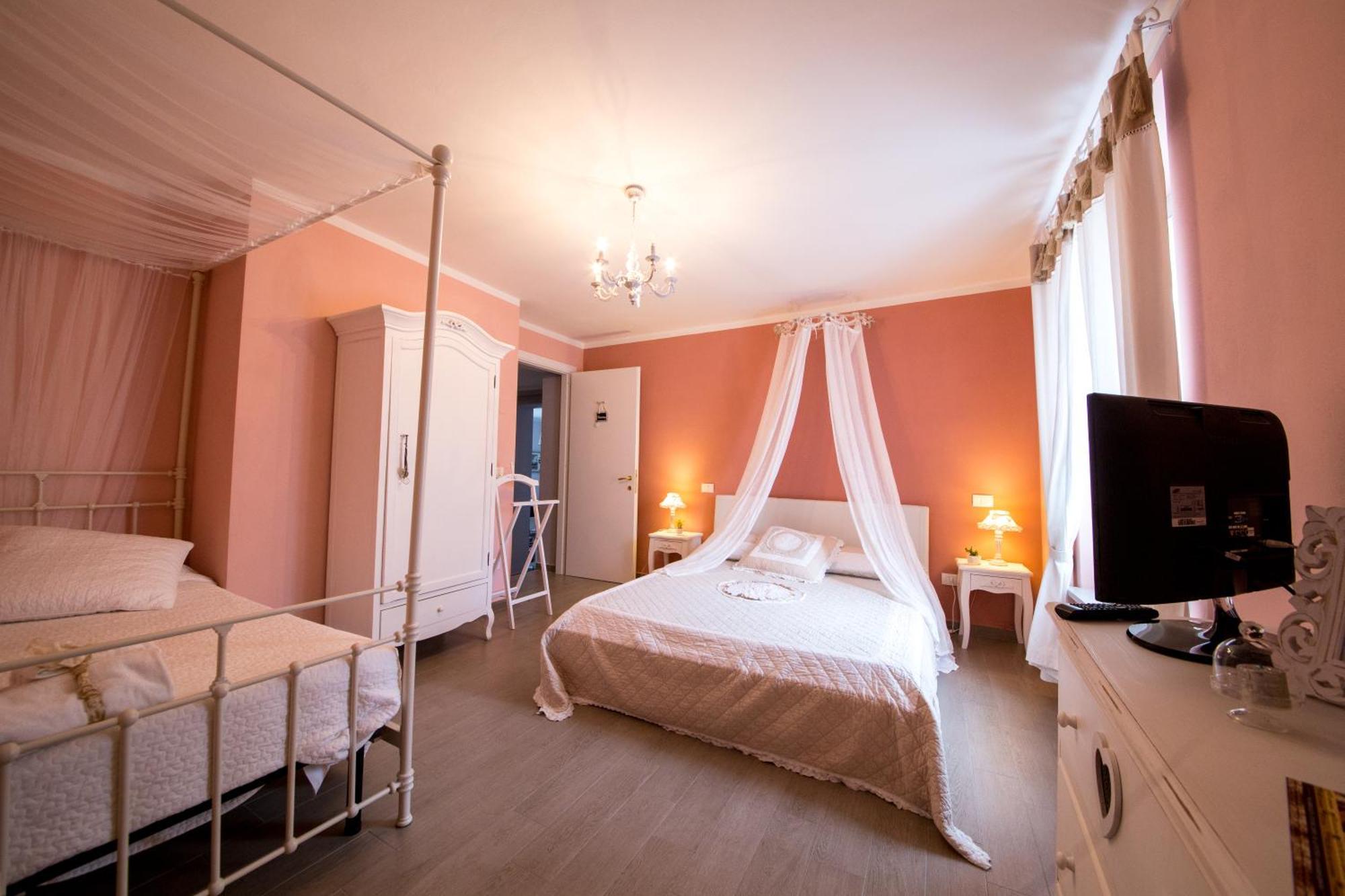 La Vecchia Tenenza B&B Città della Pieve Exterior foto
