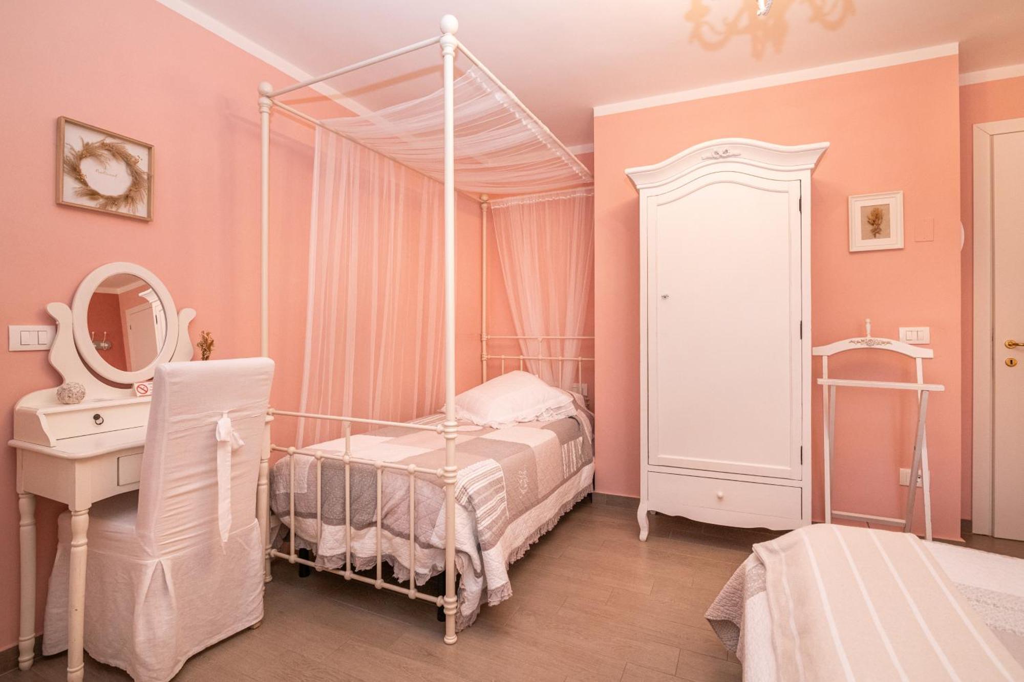 La Vecchia Tenenza B&B Città della Pieve Exterior foto