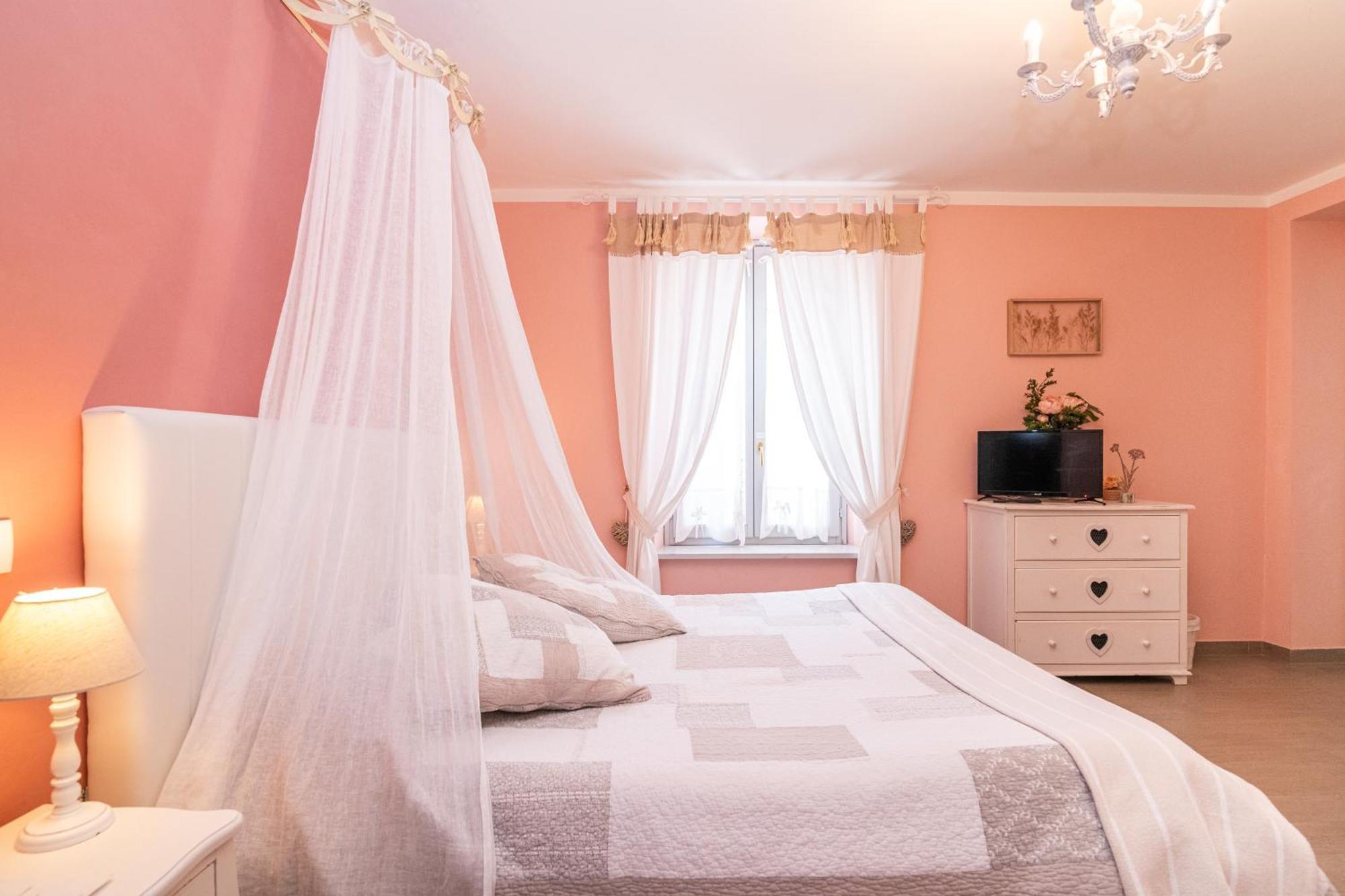 La Vecchia Tenenza B&B Città della Pieve Exterior foto
